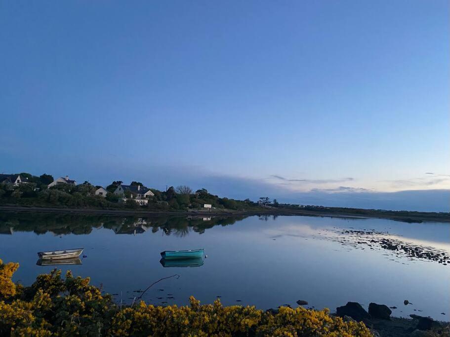 Entire Guest Suite In Four Mile Bridge, Rhoscolyn Valley Dış mekan fotoğraf